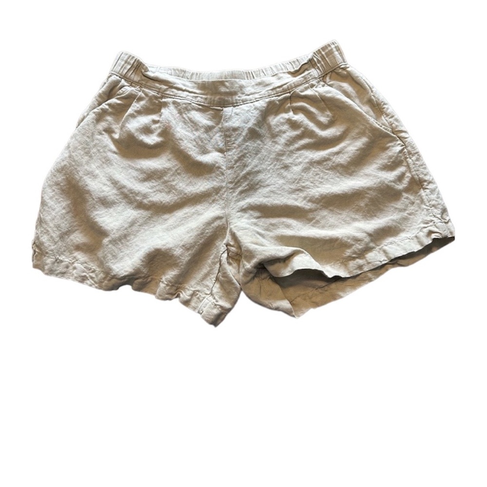 Women’s khaki shorts size large